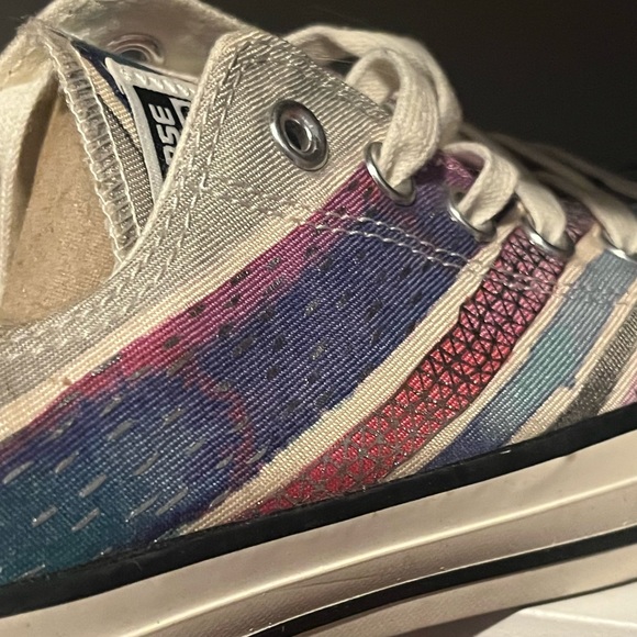 UPDATE******SOLD!!!!    Special edition “Converses” w/Metallic colors - Picture 8 of 8